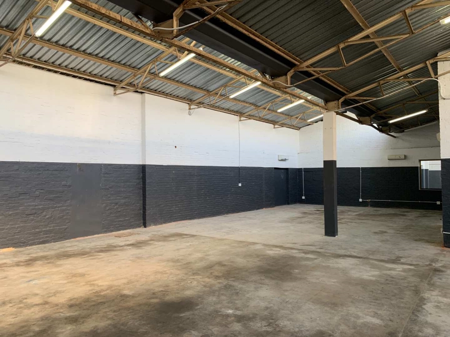 To Let commercial Property for Rent in Kraaifontein Industria Western Cape